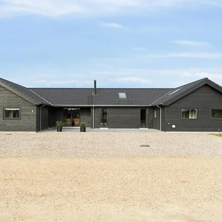 5 Star In Semesterbostad Nørre Nebel