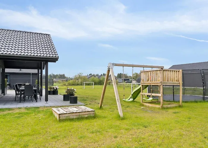 5 Star In Semesterbostad Nørre Nebel