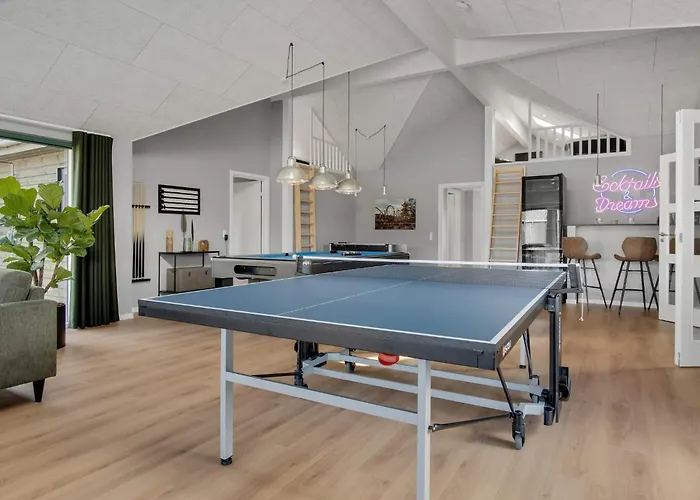 Semesterbostad 5 Star In *